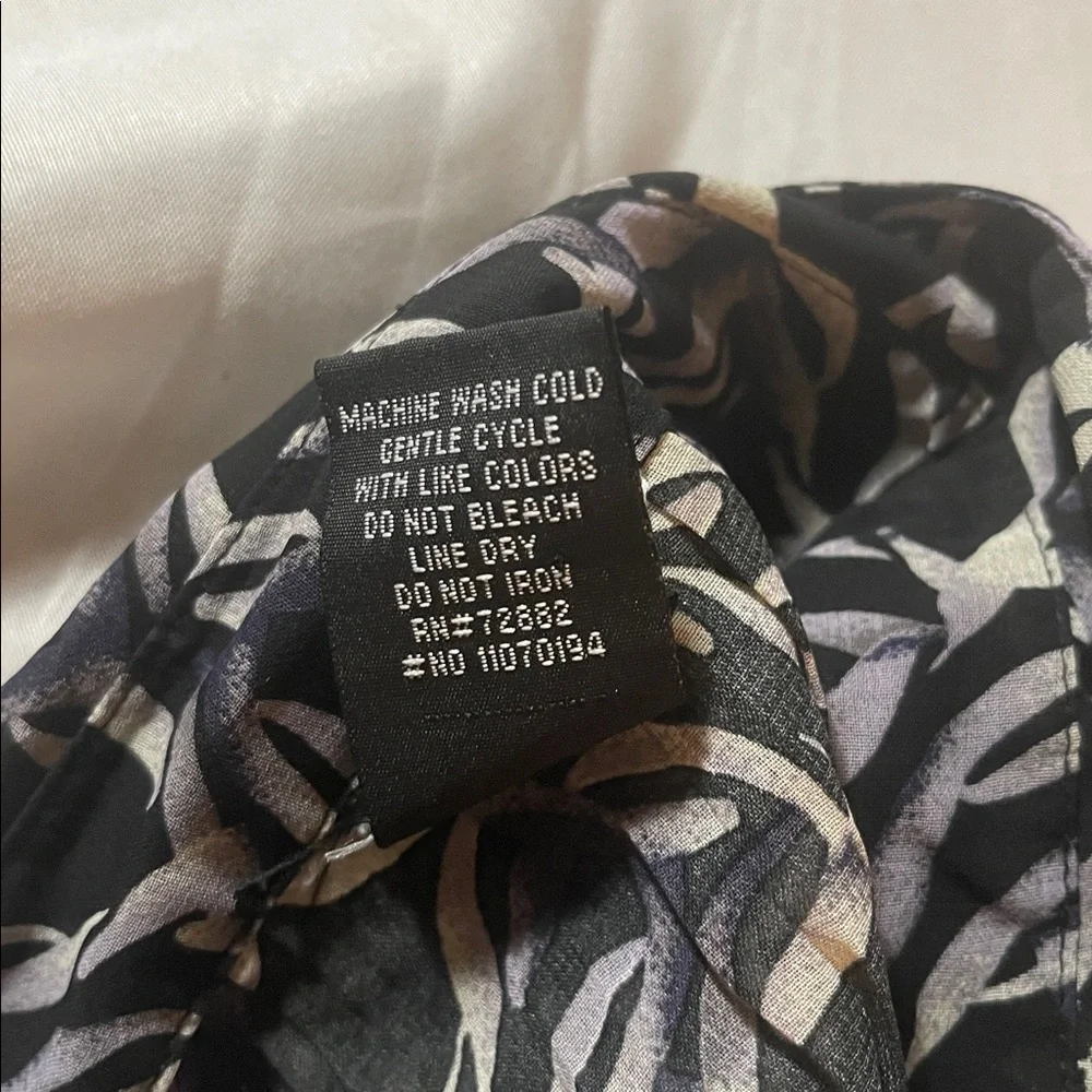 Women’s Black and Lavender Leaf-Print Blouse - Picture 6 of 6